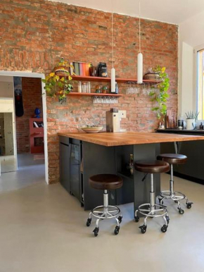 Kurt's Kitchen, stylish apartment with terrace